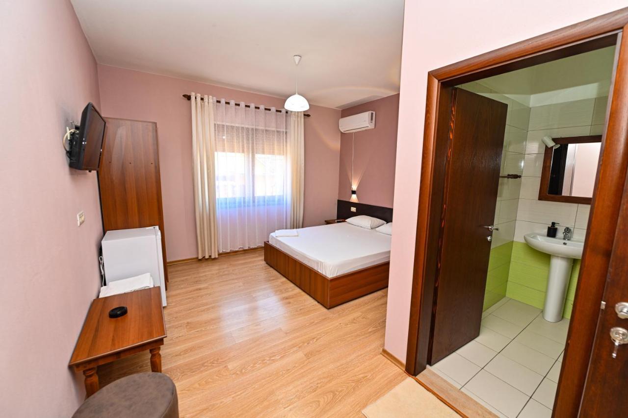 Hotel Epoka Σκόδρα Εξωτερικό φωτογραφία